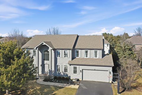 Tiny photo for 9 Laurel Valley Court, Lake In The Hills, IL 60156 (MLS # 12574600)