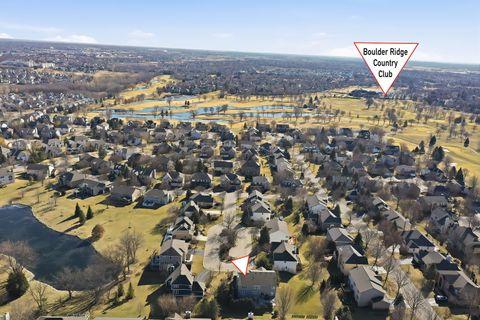 Tiny photo for 9 Laurel Valley Court, Lake In The Hills, IL 60156 (MLS # 12574600)