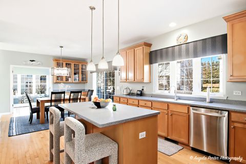 Tiny photo for 9 Laurel Valley Court, Lake In The Hills, IL 60156 (MLS # 12574600)