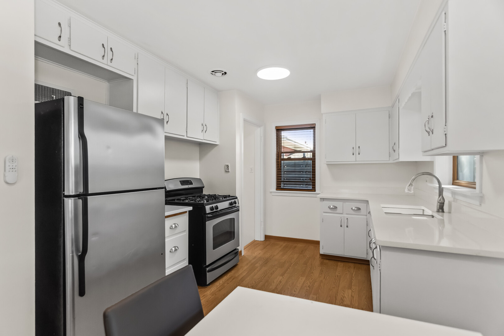 3923 W 106th Street