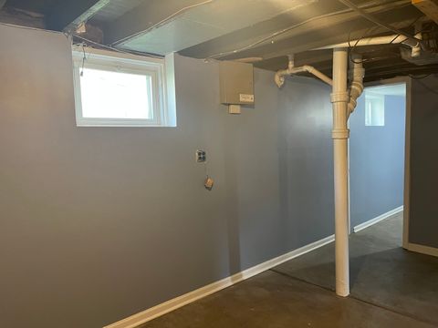 Tiny photo for 226 N Ohio Street, Aurora, IL 60505 (MLS # 12622344)