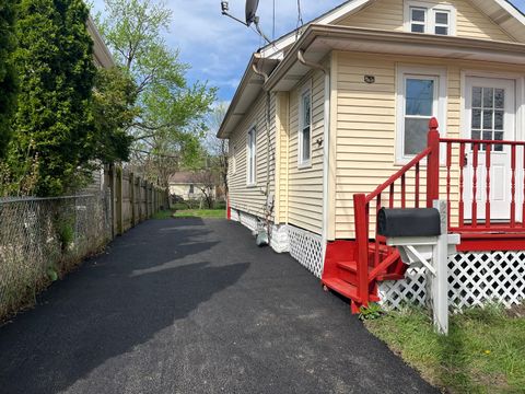 Tiny photo for 226 N Ohio Street, Aurora, IL 60505 (MLS # 12622344)