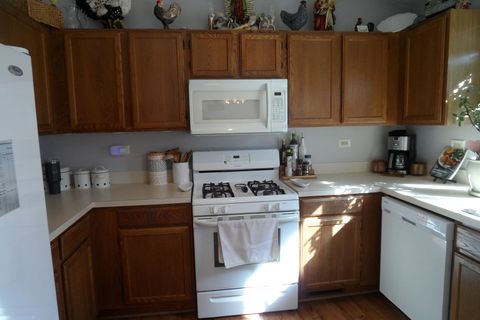 Tiny photo for 1337 Eastwood Drive, Aurora, IL 60506 (MLS # 12603465)