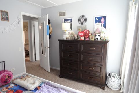 Tiny photo for 1337 Eastwood Drive, Aurora, IL 60506 (MLS # 12603465)