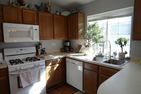 Tiny photo for 1337 Eastwood Drive, Aurora, IL 60506 (MLS # 12603465)