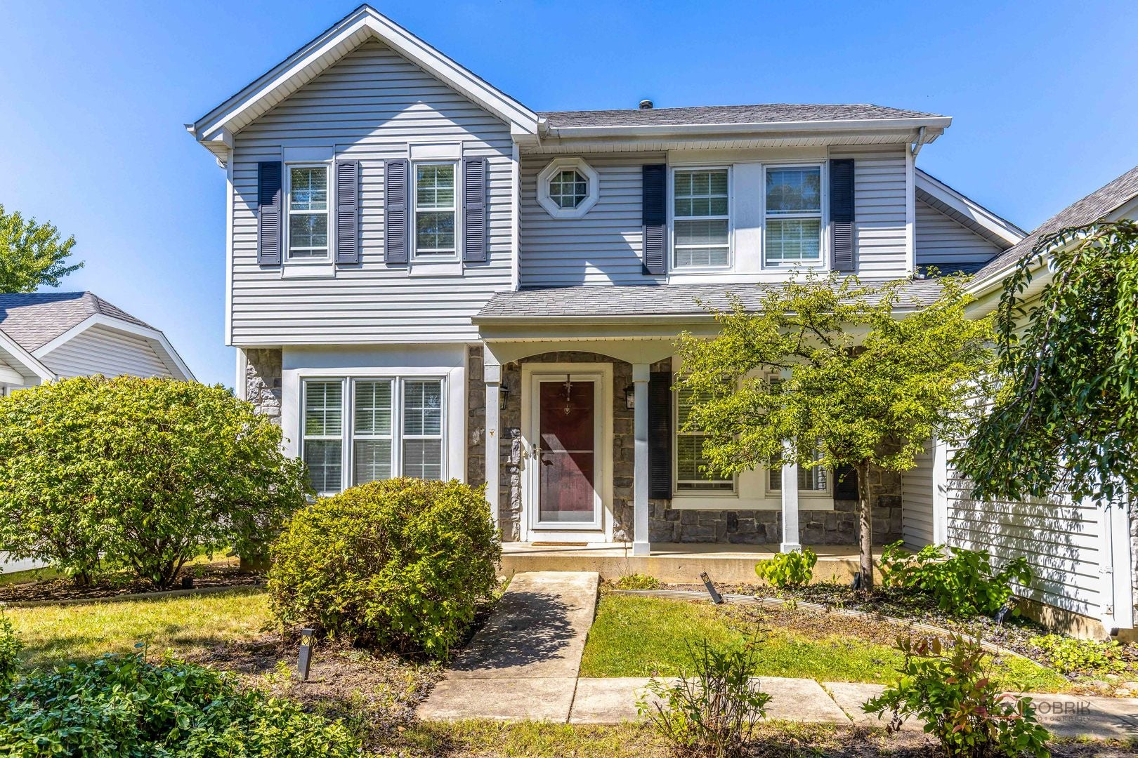 984 Georgian Place