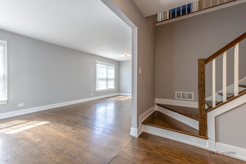 Tiny photo for 984 Georgian Place, Bartlett, IL 60103 (MLS # 12759861)