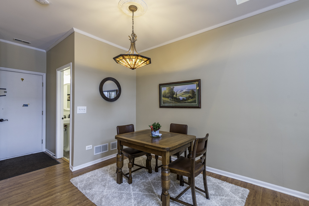 382 S Litchfield Drive