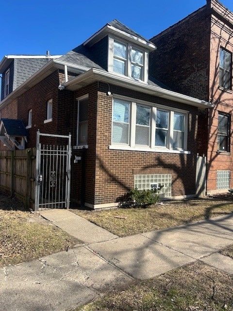Photo of 6953 S Indiana Avenue, Chicago, IL 60637 (MLS # 12546095)