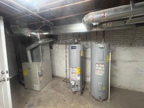 Tiny photo for 6953 S Indiana Avenue, Chicago, IL 60637 (MLS # 12546095)