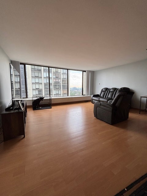 Tiny photo for 5455 N Sheridan Road #1708, Chicago, IL 60640 (MLS # 12688987)