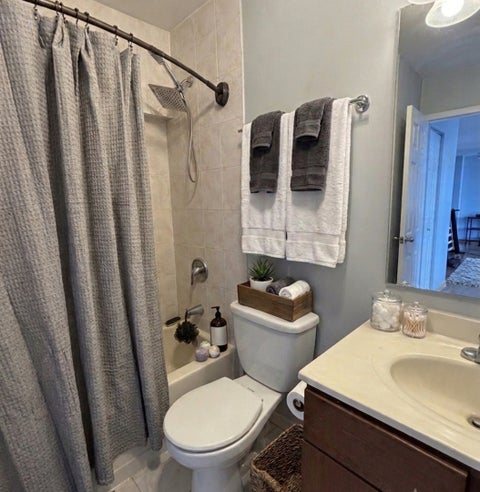 Tiny photo for 5455 N Sheridan Road #1708, Chicago, IL 60640 (MLS # 12688987)