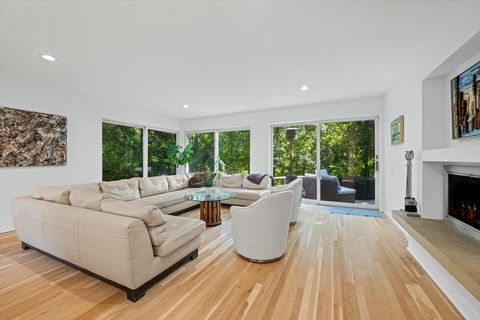 Tiny photo for 625 SHERIDAN Road, Highland Park, IL 60035 (MLS # 12492832)