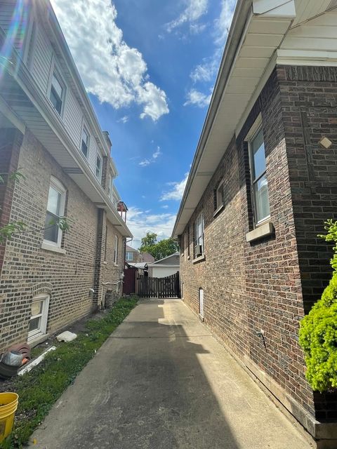 Tiny photo for 3442 N Lavergne Avenue, Chicago, IL 60641 (MLS # 12637139)