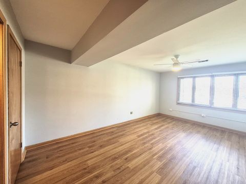 Tiny photo for 5715 Park Place #J2, Crestwood, IL 60418 (MLS # 12486905)