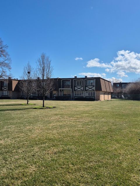 Tiny photo for 5715 Park Place #J2, Crestwood, IL 60418 (MLS # 12486905)