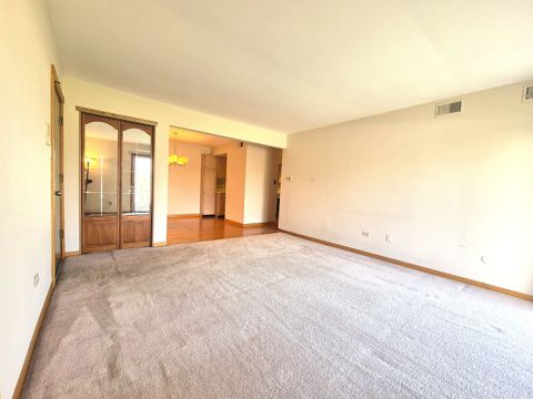 Tiny photo for 5715 Park Place #J2, Crestwood, IL 60418 (MLS # 12486905)