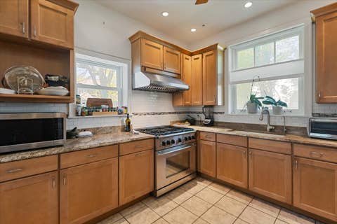 Tiny photo for 6910 S Euclid Avenue, Chicago, IL 60649 (MLS # 12653086)
