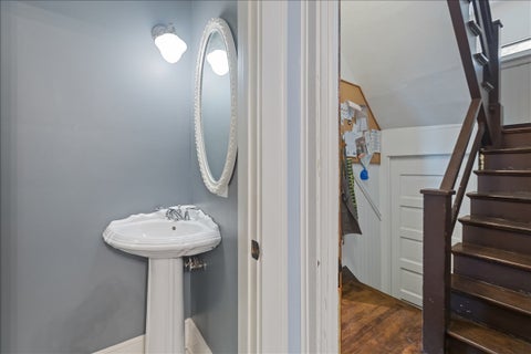Tiny photo for 6910 S Euclid Avenue, Chicago, IL 60649 (MLS # 12653086)