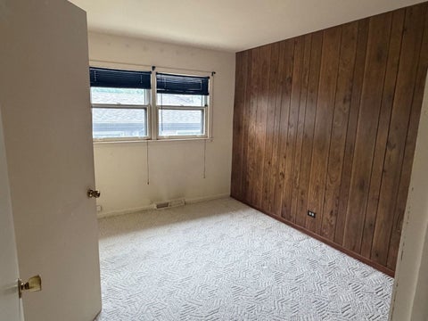 Tiny photo for 15239 Hamlin Avenue, Midlothian, IL 60445 (MLS # 12767791)