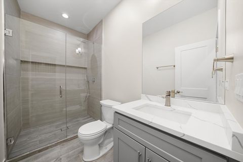 Tiny photo for 6650 S Wabash Avenue, Chicago, IL 60637 (MLS # 12516235)