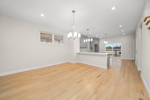 Tiny photo for 6650 S Wabash Avenue, Chicago, IL 60637 (MLS # 12516235)
