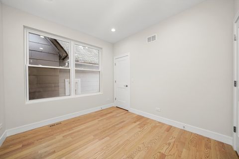 Tiny photo for 6650 S Wabash Avenue, Chicago, IL 60637 (MLS # 12516235)