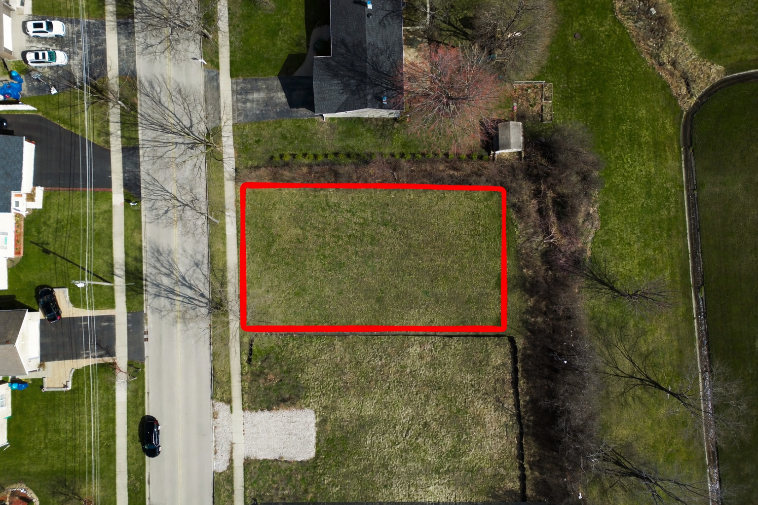 975 Belle Plaine Avenue