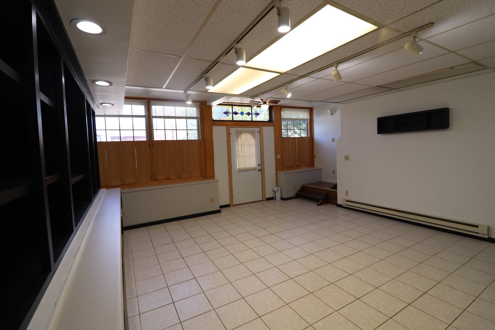 107 W Baldwin Street 1