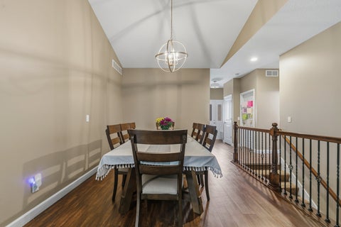 Tiny photo for 1807 W 75th Place W, Davenport, IA 52806 (MLS # 12639024)