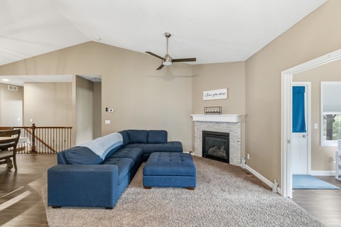 Tiny photo for 1807 W 75th Place W, Davenport, IA 52806 (MLS # 12639024)