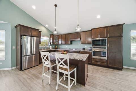 Tiny photo for 25653 S Riley Erin Road, Manhattan, IL 60442 (MLS # 12696678)