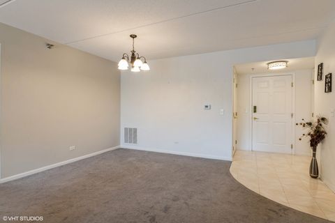 Tiny photo for 7011 W Touhy Avenue #206, Niles, IL 60714 (MLS # 12490800)