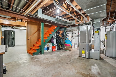 Tiny photo for 917 Holmes Street, Bettendorf, IA 52722 (MLS # 12723575)