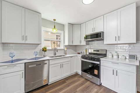 Tiny photo for 3221 N Opal Avenue, Chicago, IL 60634 (MLS # 12641156)