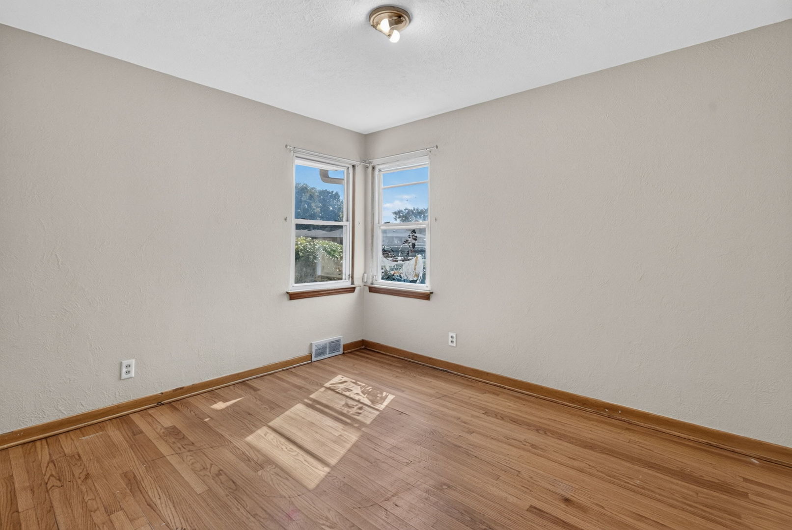 24 S Reed Street
