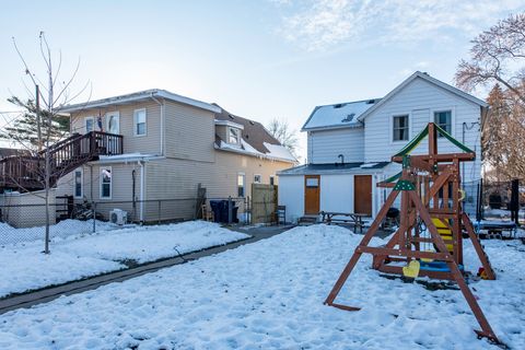 Tiny photo for 519 N Ash Street, Waukegan, IL 60085 (MLS # 12534902)