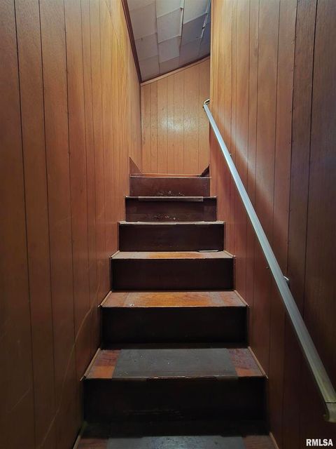 Tiny photo for 500 W SLOAN Street, Harrisburg, IL 62946 (MLS # EB460575)