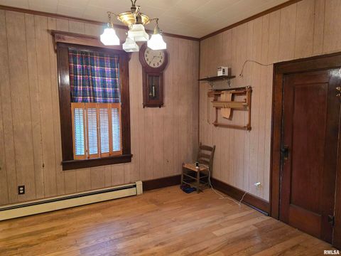 Tiny photo for 500 W SLOAN Street, Harrisburg, IL 62946 (MLS # EB460575)