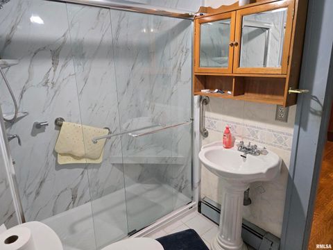 Tiny photo for 500 W SLOAN Street, Harrisburg, IL 62946 (MLS # EB460575)