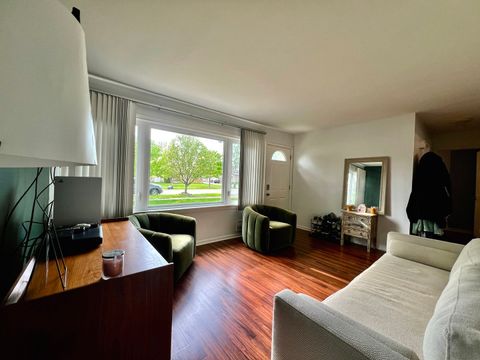 Tiny photo for 8605 Leclaire Avenue, Burbank, IL 60459 (MLS # 12459903)