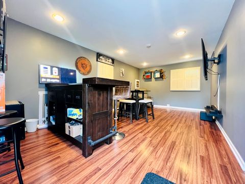 Tiny photo for 8605 Leclaire Avenue, Burbank, IL 60459 (MLS # 12459903)