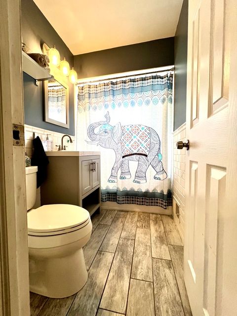 Tiny photo for 8605 Leclaire Avenue, Burbank, IL 60459 (MLS # 12459903)