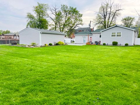 Tiny photo for 8605 Leclaire Avenue, Burbank, IL 60459 (MLS # 12459903)