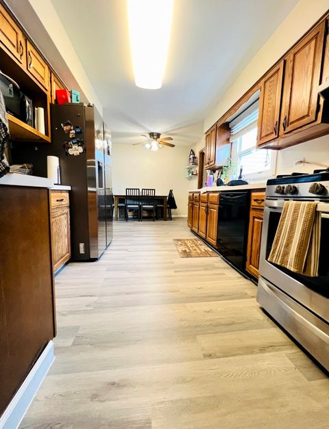 Tiny photo for 8605 Leclaire Avenue, Burbank, IL 60459 (MLS # 12459903)