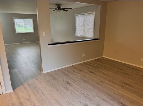 Tiny photo for 115 Oriole Road, Matteson, IL 60443 (MLS # 12594022)