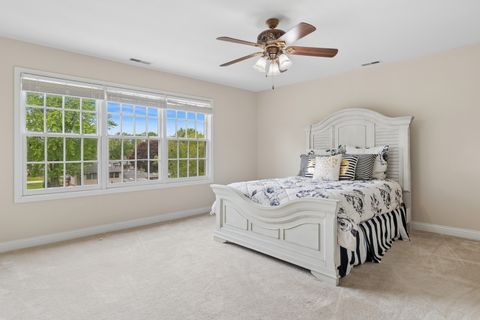 Tiny photo for 4147 Royal Mews Circle #204, Naperville, IL 60564 (MLS # 12644848)