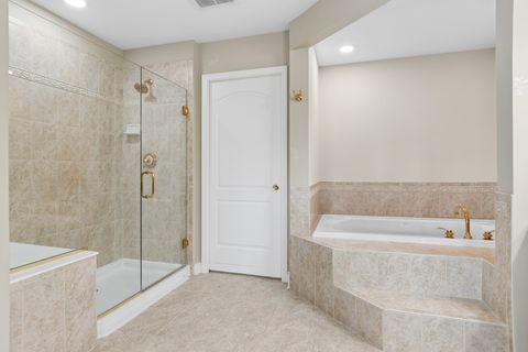 Tiny photo for 4147 Royal Mews Circle #204, Naperville, IL 60564 (MLS # 12644848)