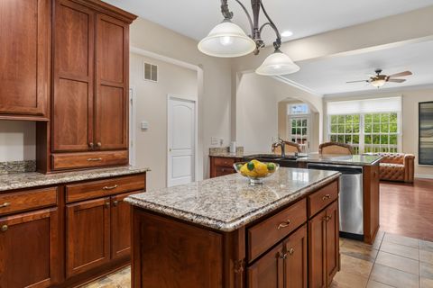 Tiny photo for 4147 Royal Mews Circle #204, Naperville, IL 60564 (MLS # 12644848)