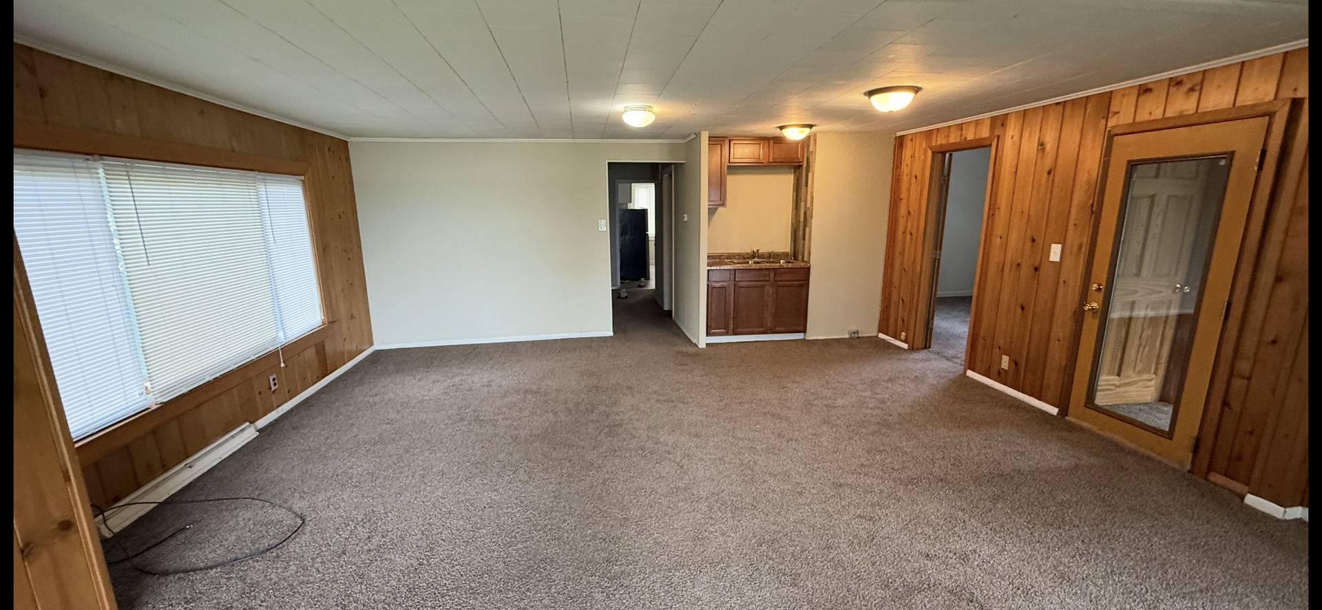 709 Lake Shore Drive